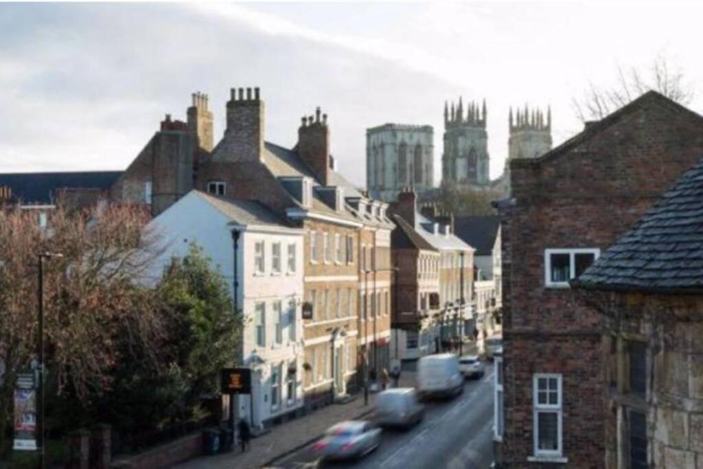 Bootham House Apartment-Close To The Minster Йорк Екстериор снимка